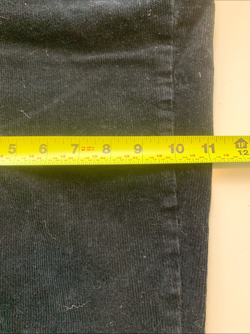 Lauren Ralph Lauren Black Label Black Straight-Leg Corduroy Jeans - Picture 14 of 16